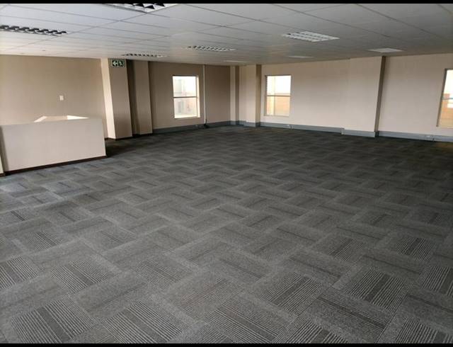 INDUSTRIAL PROPERTY TO RENT IN OLIFANTSFONTEIN